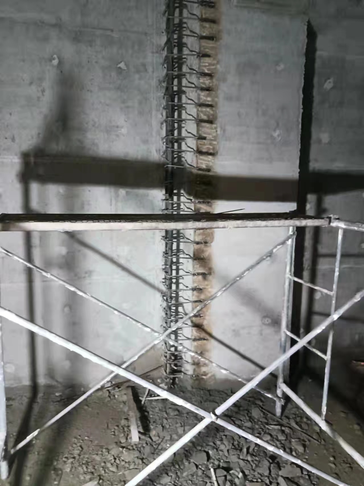 卢龙建筑加固无小事